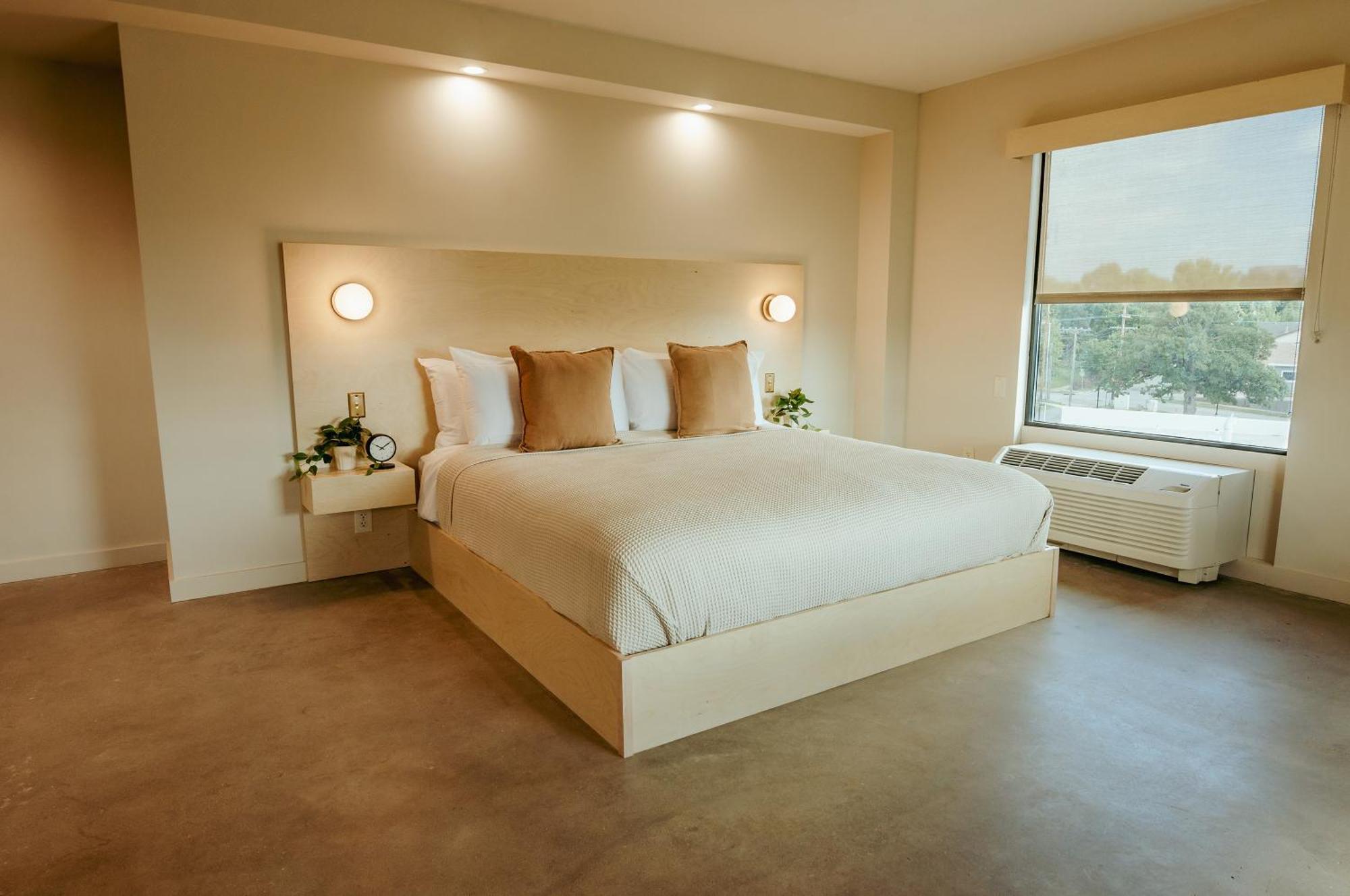 Brut Hotel Tulsa Extérieur photo